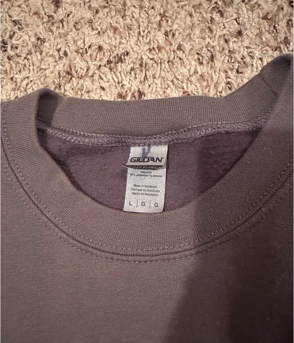 Gildan Crewneck - Image 2