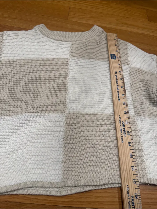 Moon & Madison checkered knit crop sweater size small . - Image 5