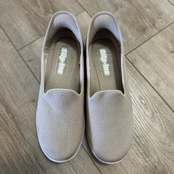 Skechers Slip-ins Womens 8.5 Taupe Gold Hands Free Air Cooled Memory Foam Shoes - Image 2