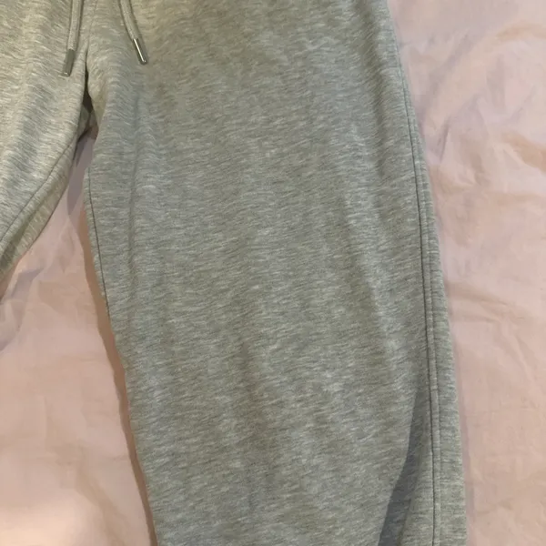 H&M Gray XS Sweatpants – Casual Lounge Pants - Image 2