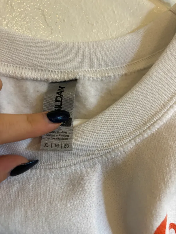 The viral podcast merch Size L - Image 3