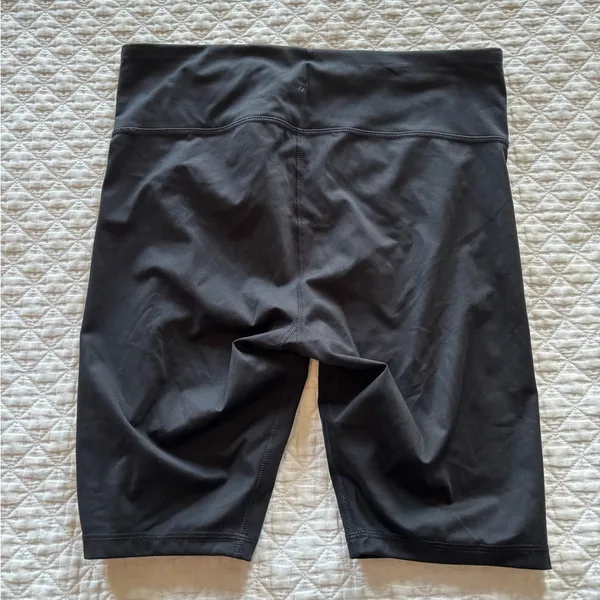 all in motion biker shorts - Image 3