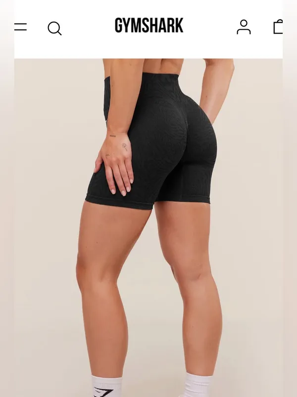 Gymshark women’s Adapt Animal Seamless Shorts sz M - Image 5
