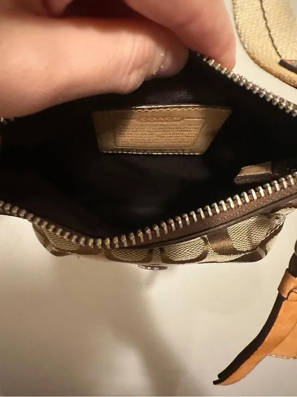 Coach 6442 Signature Canvas Crossbody Bag Brown Tan Leather Vintage Y2K 2006 - Image 9
