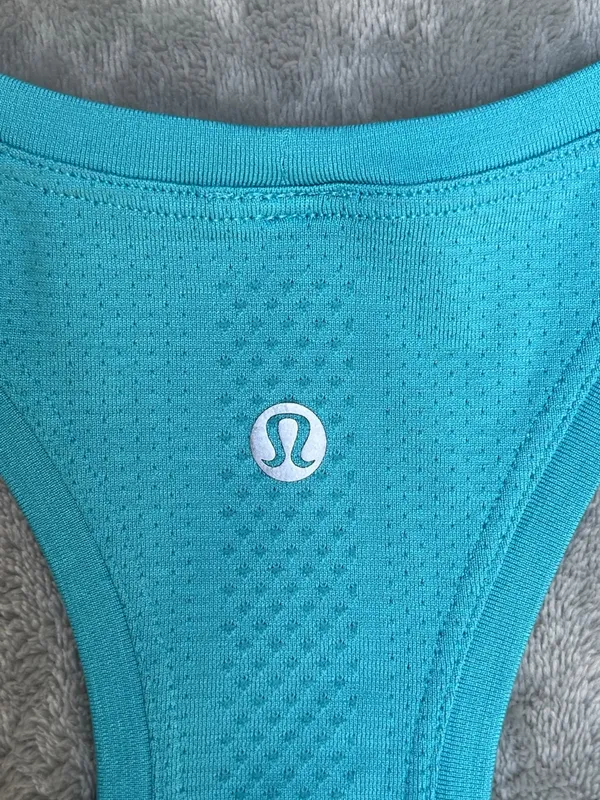 Lululemon Swiftly Tech Racerback Tank 10K Tour Los Angeles CA turquoise running - Image 4
