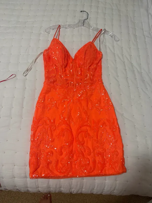 Ava Presley homecoming dress - Image 3