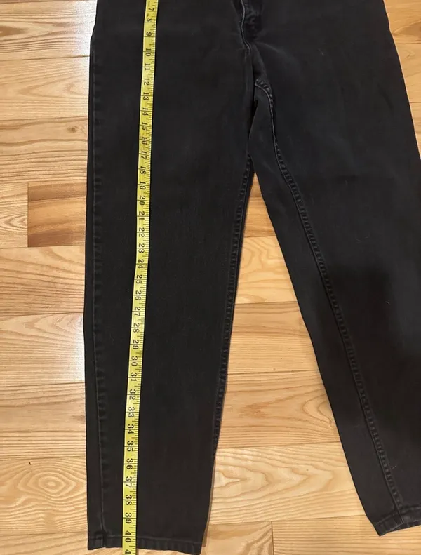 Vintage Levi’s 550 Women’s Black Jeans 100% Cotton Made in the USA - Image 8