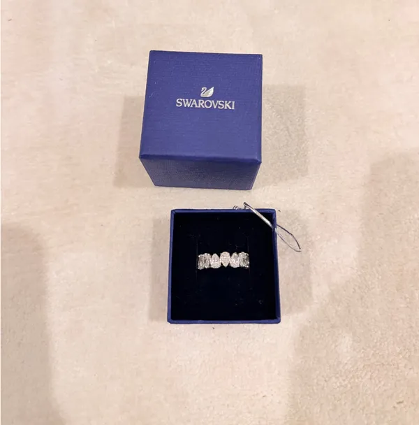 Swarovski ring - Image 2