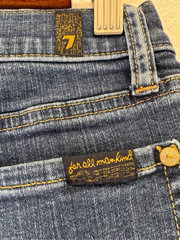 7 For All Mankind Cropped Blue Jeans (27) - Image 7