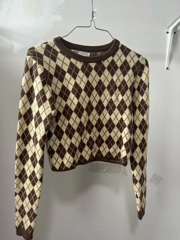 Pull&Bear Brown and Cream Argyle Crewneck Sweater - Image 2