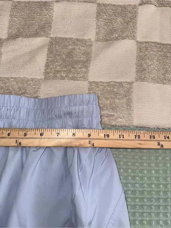 Lululemon Track That Mid-Rise Lined‎ Short 5" Blue Linen size 0 - Image 2