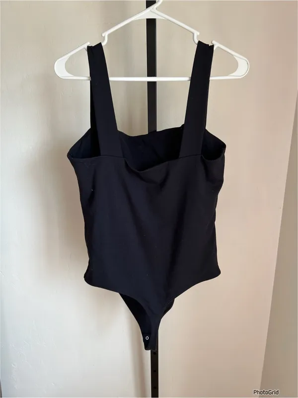 Abercrombie & Fitch Black Square Neck Bodysuit Large - Image 2