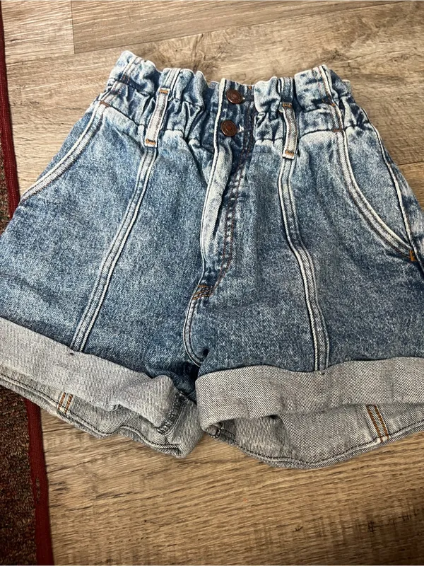 Abercrombie paperbag High-Waist Rolled Hem Denim Shorts - Blue - Image 5