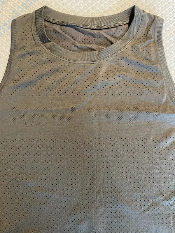 Lululemon New York Tank Top - Image 4