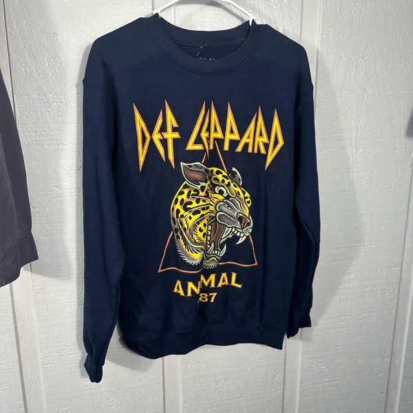 Def Leppard Animal 1987 Navy Sweatshirt Size Small NWOT - Image 2