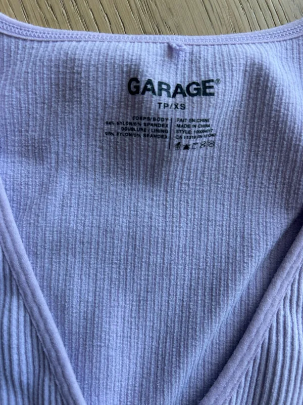 Garage V-Neck Top Tank - Image 3