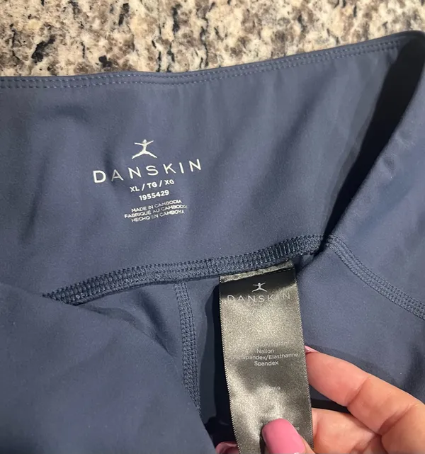 Danskin Now Women's Size XL Navy blue activeware Leggings NWOT - Image 6