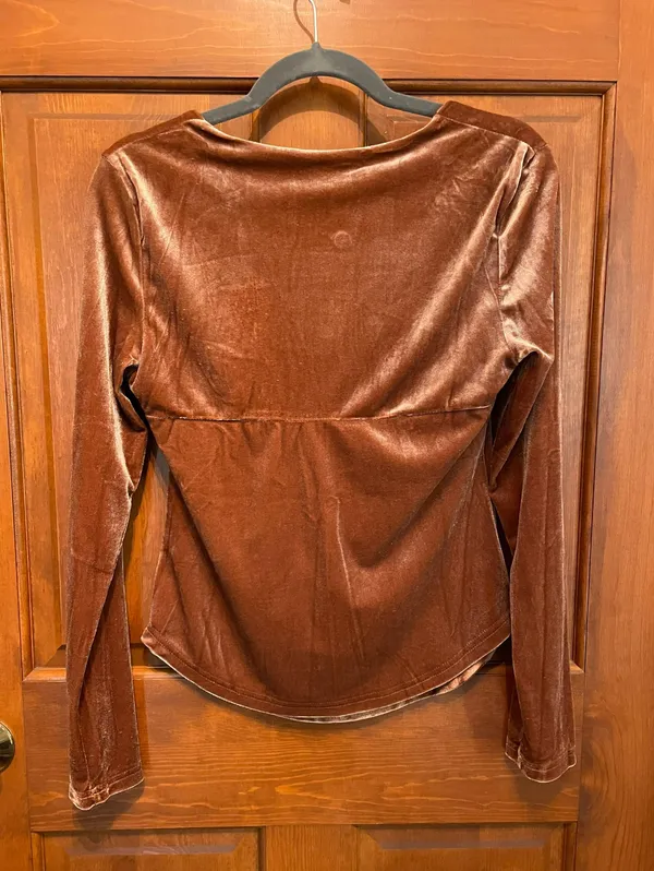 Bohme Velvet Long Sleeve - Image 4