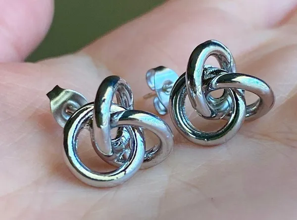 Handmade Simple Earrings Studs Silver Tone Knots - Image 2