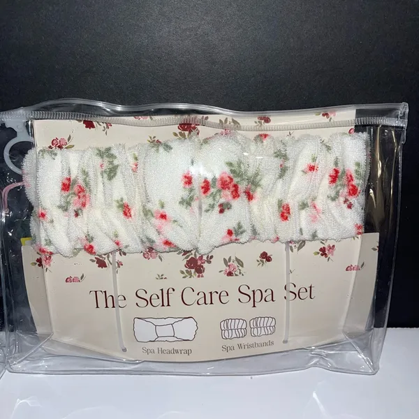wild fable Floral Spa Headwrap Set - Blue & Cream Floral - Image 3