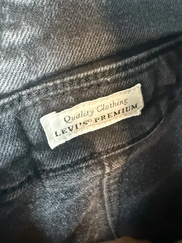 Levi’s Premium Ribcage Wide Leg Cropped Overalls Washed Black Size 25 - Image 13