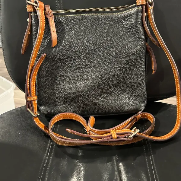 Dooney & Bourke Black Leather Crossbody Bag - Image 5