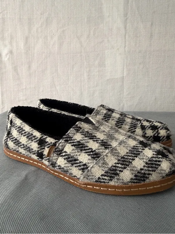 TOMS Women’s Size W9 Black White Plaid Houndstooth Slip On Shoes( B171) - Image 10