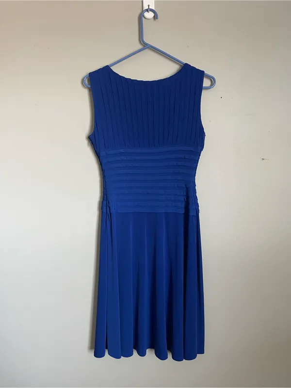 CALVIN KLEIN | Royal Blue Sleeveless Pleated Waist Midi Dress Sz 4 - Image 4