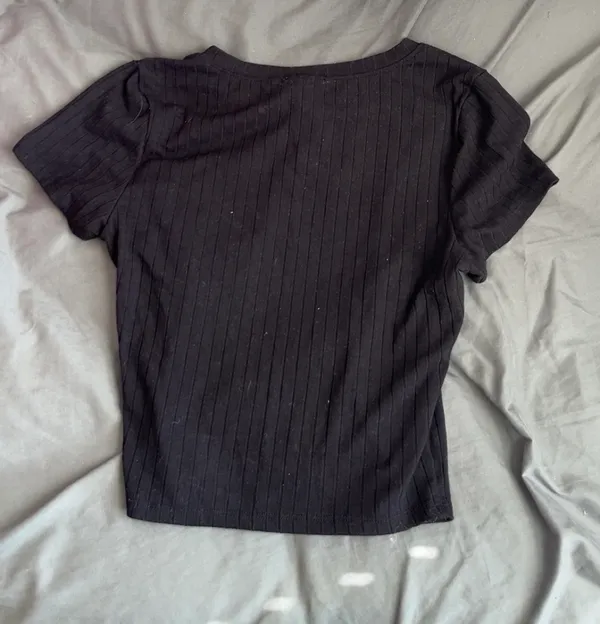 Bozzolo Small black tee - Image 2