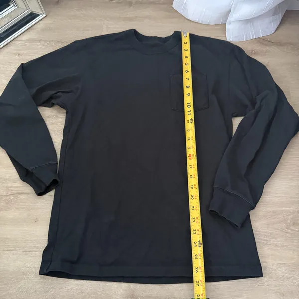The Nike Tee Black Long Sleeve - Image 4