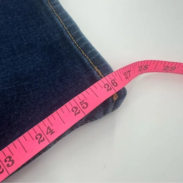 Levi’s Ribcage Straight Button Fly‎ High Rise Jeans Sz 28 deconstructed - Image 8