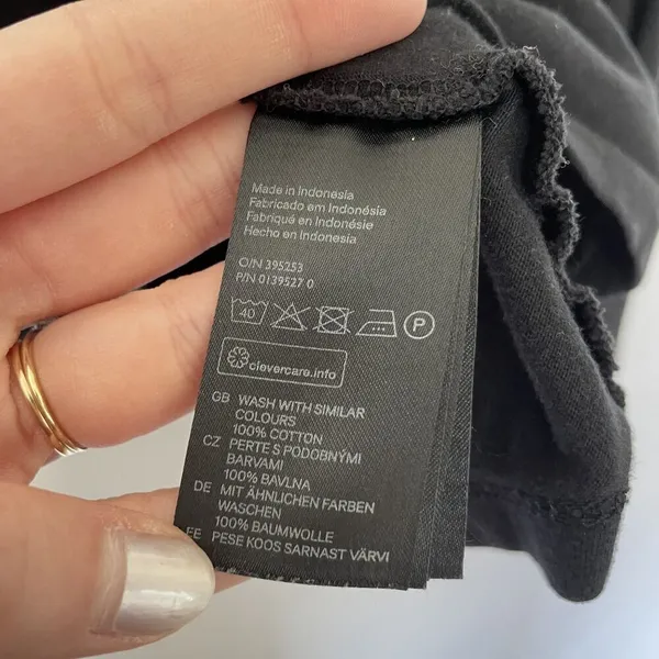 H&M women's Black Long-Sleeve‎ Henley Shirt With Button Tab Sleeves Size M - Image 5