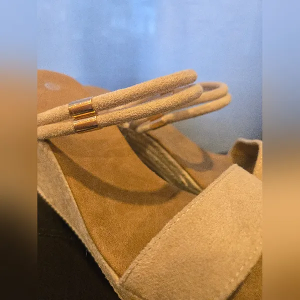 Tan Wedges - Image 3