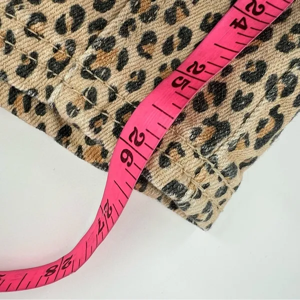 Anthropologie Pilcro The Wanderer Mid Rise Relax Leg‎ Jeans Leopard Size 31 - Image 12