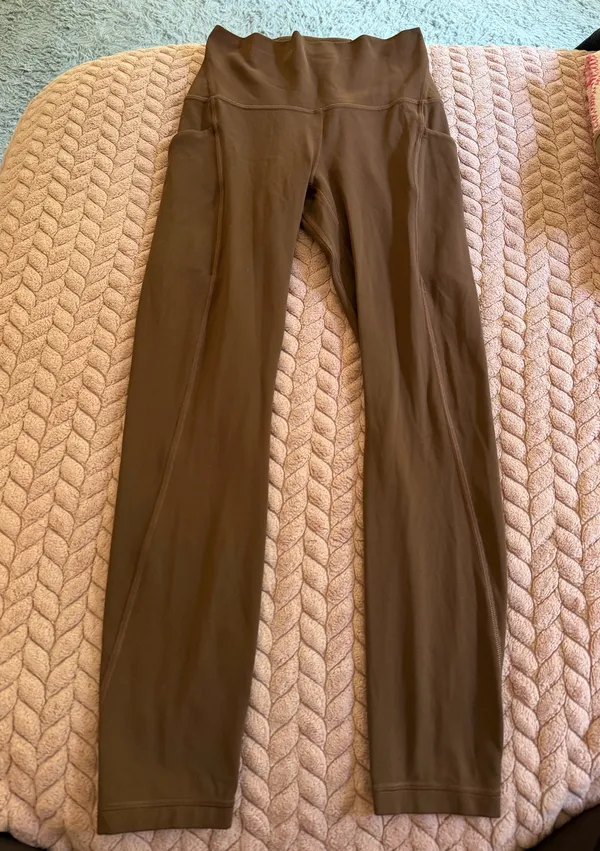 Lululemon Roasted Brown Align High-Rise Leggings with Pockets 25" - Image 6