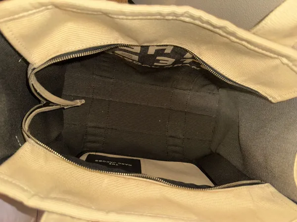 Marc Jacobs Tote Bag - Image 5