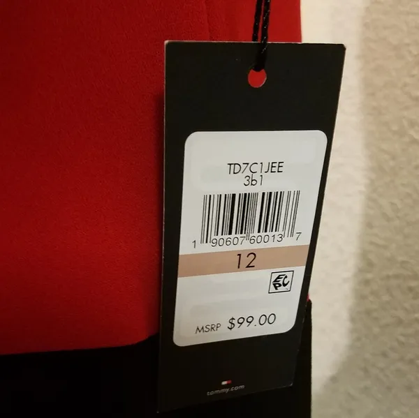 Tommy Hilfiger Red/Black Dress Size 12 - Image 7