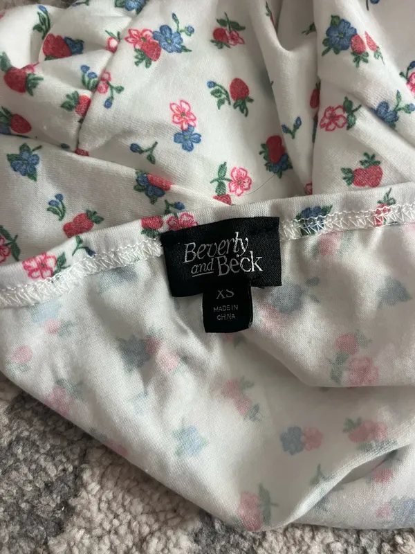 New with tags PacSun floral halter tank top XS - Image 3