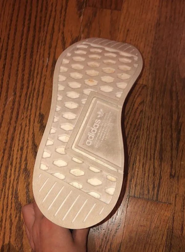 Adidas Originals Womens NMD R1 Shoes - Image 6