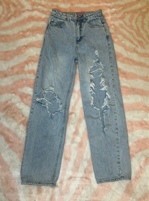 Edikted Wide Or Die Ripped Jeans - Image 4