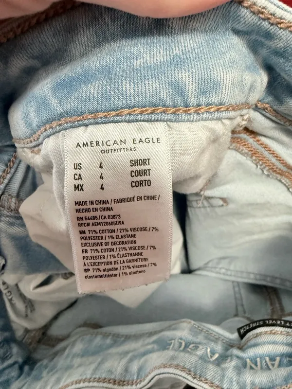 American Eagle Light Wash Women’s Skinny Jeans - Classic Slim Fit - Image 3