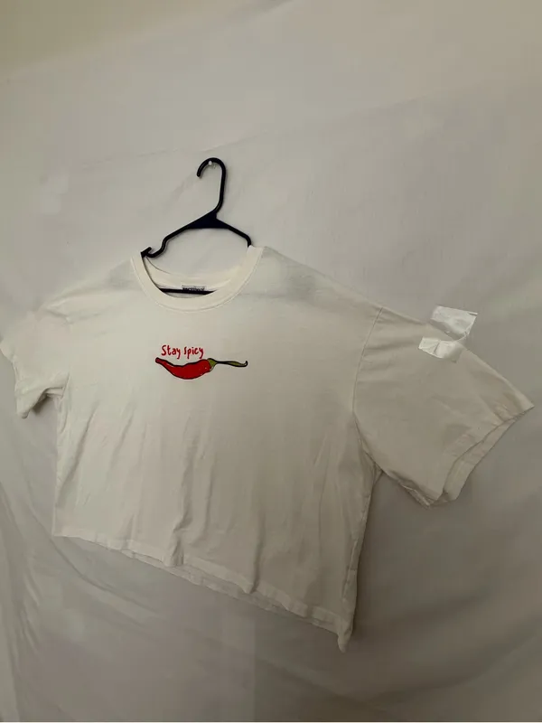 Princess Polly Women White Stay Spicy Chili Pepper Graphic Crop Tee Sz 10(A855) - Image 6