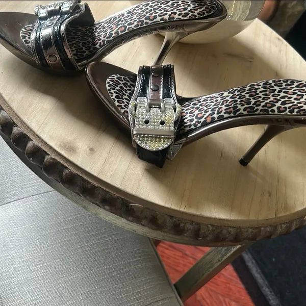 Bolaro Y2K Vintage Diamond Belt Strap Clog Sandals Size 6 - Image 2