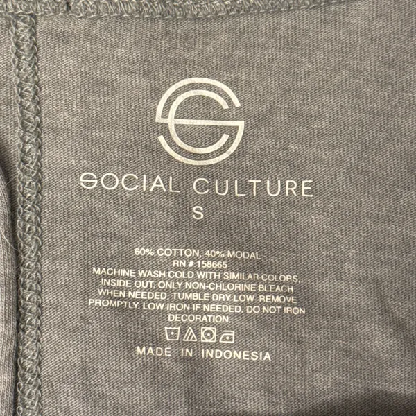 Texas gray Social Culture PacSun Top - Image 4