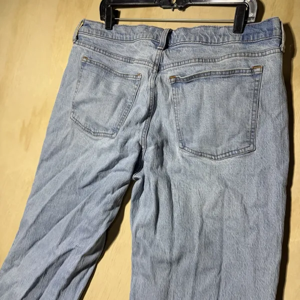 Abercrombie & Fitch The Baggy Low Rise Jeans Womens 32 14R Light Wash Cuffed - Image 8
