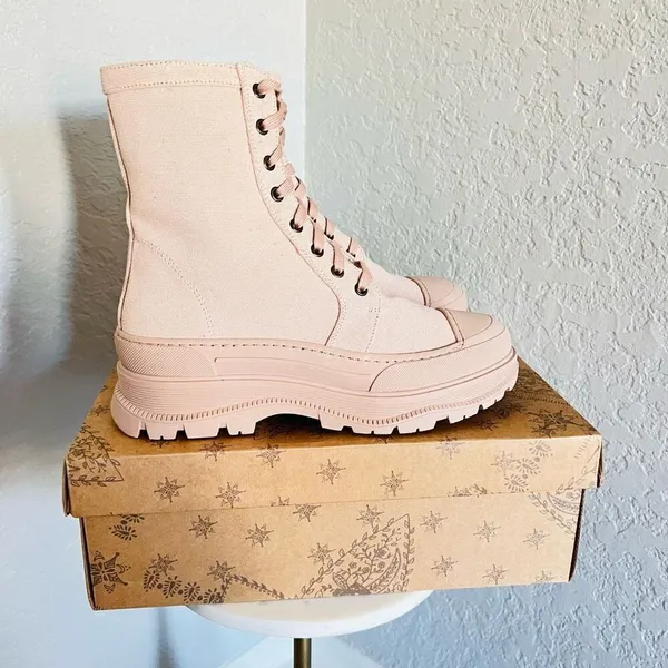 FREE‎ PEOPLE Camp Out Canvas Combat Boot, Natural, Tan/Pink, Size 8, NWT - Image 3
