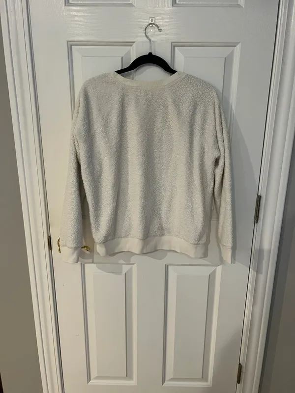 Fuzzy Top - Image 3