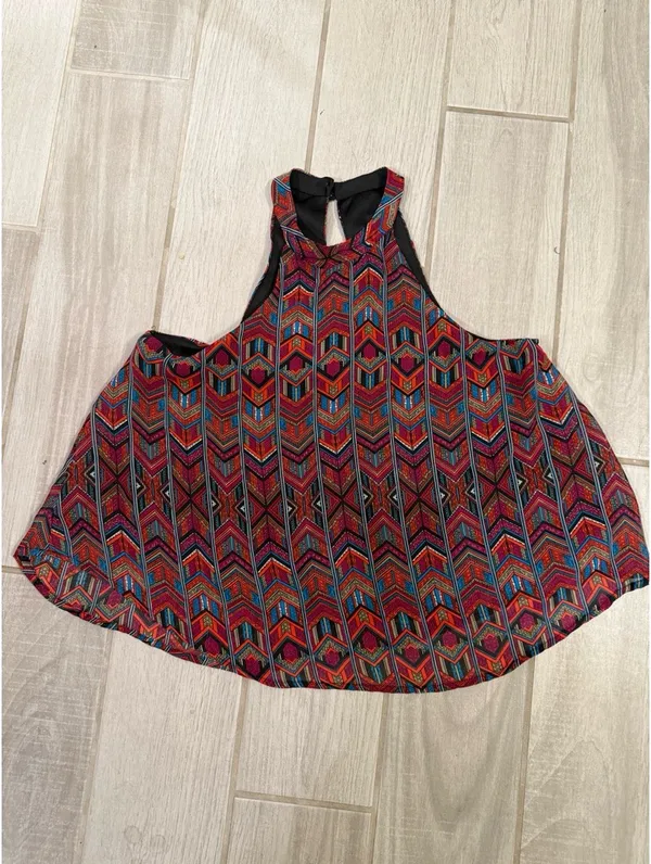Forever 21–style halter blouse/top - Image 2