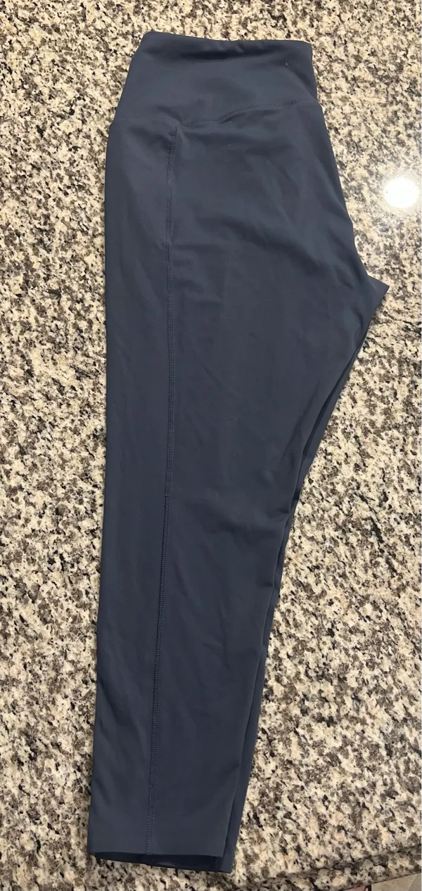 Danskin Now Women's Size XL Navy blue activeware Leggings NWOT - Image 3