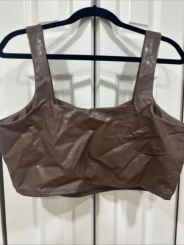 Express Faux-Croc Leather Crop Top - Image 3